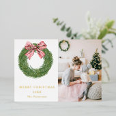Winter Pine Wreath Stripes Red Bow Photo Christmas 箔シーズンカード (立ち正面)