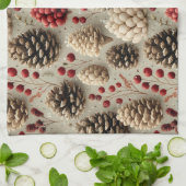 Winter Pinecones and Red Berries キッチンタオル (折り畳み)