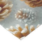 Winter Pinecones Harmony テーブルクロス (アングル)