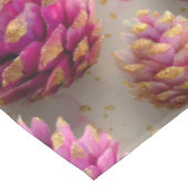 Winter Pink Pine Cones with Golden Accents テーブルクロス (アングル)