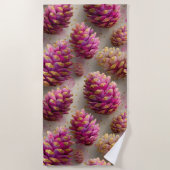 Winter Pink Pine Cones with Golden Accents ビーチタオル (正面)