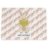 Winter Rabbit With His Striped Scarf ラージペーパーバッグ (正面)