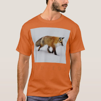 Winter Red Fox T-Shirt Tシャツ