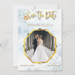 Winter Save the Date Photo結婚式招待状 シーズンカード<br><div class="desc">冬の青い雪の装飾と結婚式招待状。何もしか探してエレガントいシンプルて見つけたぞ。単に文字と写真を変更する自分とあなたは行く良い。「このクリックテンプレートをパーソナライズ」することで、すべての文字とイメージをニーズに合わせて変更できる。素敵な冬の結婚式を挙げなさい。</div>
