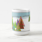 Winter scene with xmas trees コーヒーマグカップ (中央)