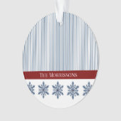 Winter Snowflake Decor with Stripes and Red Accent オーナメント (正面)