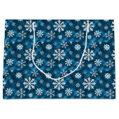 Winter Snowflakes Pattern On Icy Cool Blue ラージペーパーバッグ (正面)