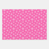 Winter White Snowflakes on green pink and blue ラッピングペーパーシート (正面2)