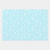 Winter White Snowflakes on green red and blue ラッピングペーパーシート (正面3)