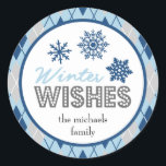 Winter Wishes Christmas Friends (Snowflaks) ラウンドシール<br><div class="desc">暖かい冬の願いクリスマスアーガイル/ホリデーパーティーの好意ラベル/シール（ネイビーブルー/ベビーブルー/シルバー/グレー/グレー/ブラック/ホワイトと雪片）... これらのおもしろい、かわいいよくはしゃぐと、クリスマスの好意シールはあなたのメリークリスマスのパーティーで配るグッズに完璧な追加である。クリスマスの装飾と装飾が満載の冬のワンダーランドに変わり、あなたは家でホリデーディナーを取り付け、家族や友人や愛する人に贈り物を配焼いたり、従業員や同僚にクッキーや商品を持ち込み、ホリデーパーティーを開催したり企業の、先生が学生の教室に向けたりする場合に最適です。配色やスノーフレークのクリップアートは、冬の休暇シーズン全体に理想的。完全にカスタマイズ…ちょうど治療を提供している家族または人の名前を変更し、年とあなたの好意シールを使用する準備ができている。新し素晴らしい生徒を彼女の教室に引き渡す先生はまた、クラスの新しい学校の仲間のためにグッズに愛着を持って来る学生のために最適。幅広い色で利用可能。さまざまな色のクリスマスの好意シールの完全なラインだけでなく、切手、サンキューカード、差出人住所ラベル、日付の保存、シールの卒業クラス、結婚式の引き出物のシールなど一致する私たちの完全なラインについては、WindyCityStationery.comを参照してください。</div>