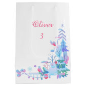 Winter Wonderland Gift Bag, Snowman Forest Present ミディアムペーパーバッグ (裏面)