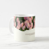 Winter's Whisper Pink Tulips – Romantic Snowy Cup コーヒーマグカップ (正面左)