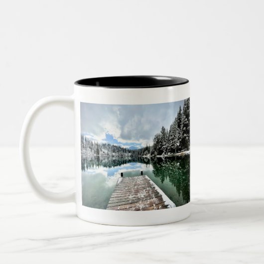 Wintertag am Crestasee ツートーンマグカップ (左)
