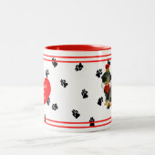 Wirehairedダックスフントの"ハートの女王"のマグ ツートーンマグカップ (中央)