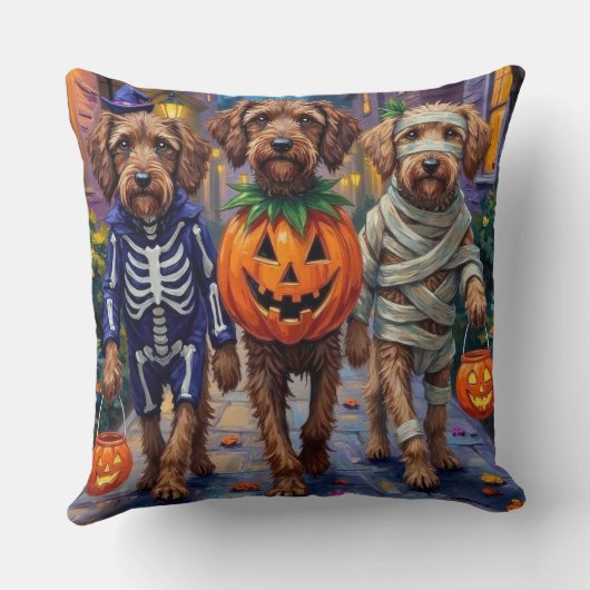 Wirehaired Pointing Griffon Halloween Costumes クッション (裏面)