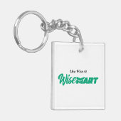 「WiseMartで賢く生きる」 - Keychain キーホルダー (正面左)