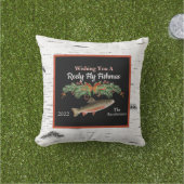 Wishing You Reely Fly Fishmas, Trout Christmas アウトドアクッション (芝生)