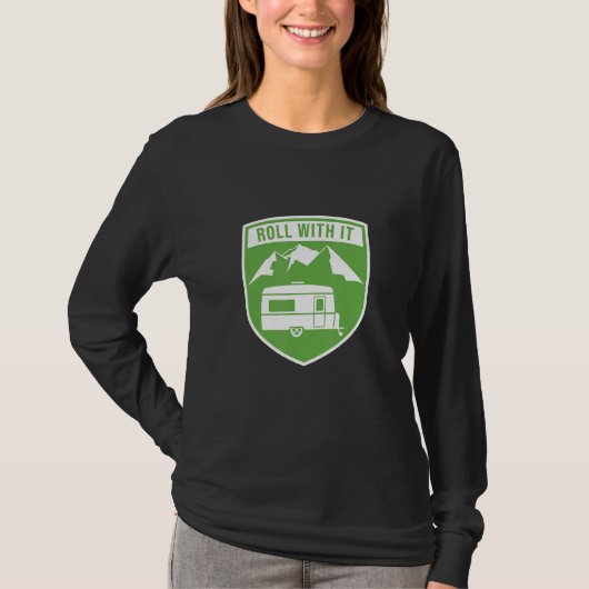 With 転が It Camping RV Camper Tシャツ (正面)