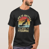 with Kitesurfing retro Kiteboarding Kitesurf Tシャツ (正面)