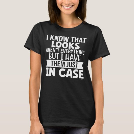 & Witty おもしろい Tee – 女性用のアティートメントシャツ Tシャツ (正面)