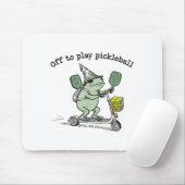 Wizard Frog Hold Racket Scooter Ride Off To Play P マウスパッド (マウス)