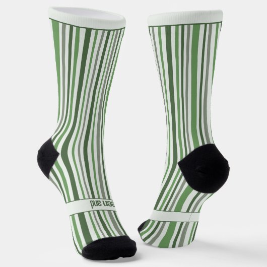 Wobbly Stripes, Green and White ソックス (傾斜あり)