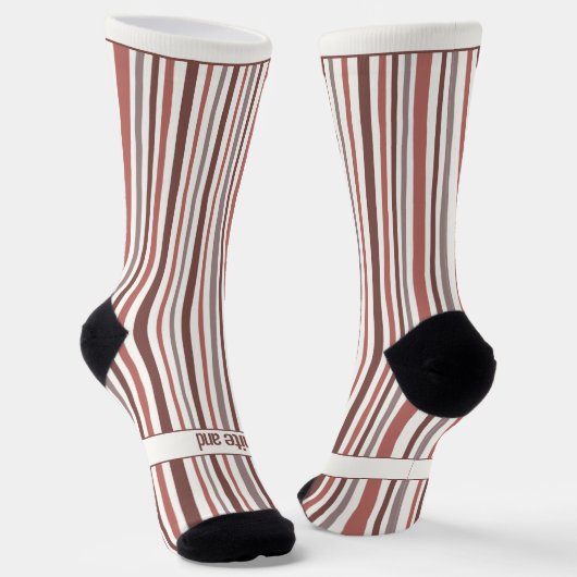 Wobbly Stripes, Red and White ソックス (傾斜あり)