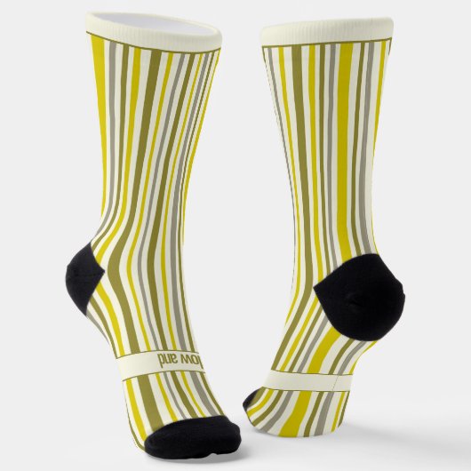Wobbly Stripes, Yellow and White ソックス (傾斜あり)