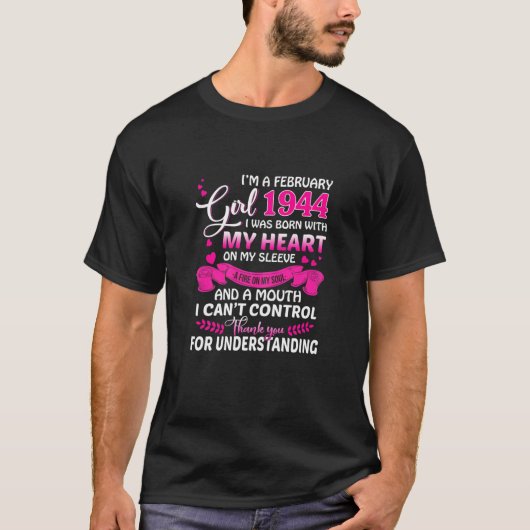 Woens I'm A February Girls 1944 77th誕生日Gif Tシャツ (正面)