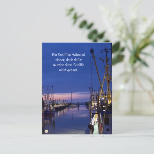 Wohlzeit Postkarten: Ein Schiff im Hafen ist ポストカード (スタンド正面)