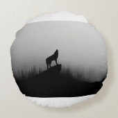 Wolf howling at the moon ラウンドクッション (裏面)