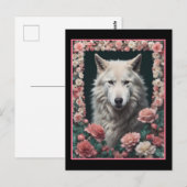 Wolf portrait with flowers ポストカード (正面/裏面)