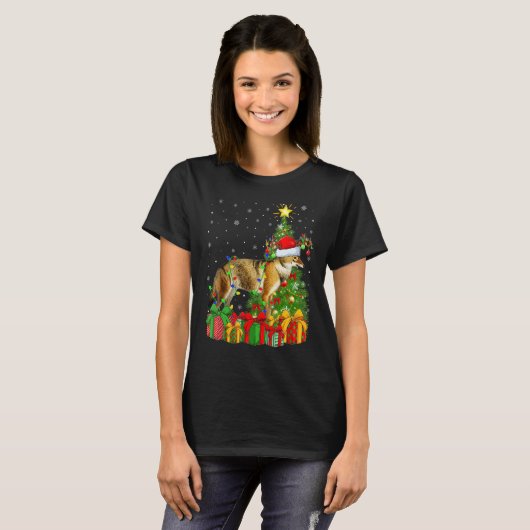 Wolf   Xmas Holiday Santa Wolf Christmas Tree Tシャツ (正面フル)