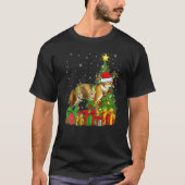 Wolf  Xmas Holiday Santa Wolf Christmas Tree Tシャツ (正面)