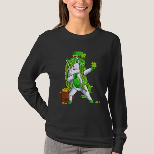Wom用のダビングUnicornレプレシャンSt patricks day Tシャツ (正面)