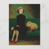 Woman and Capybara on the couch ポストカード (正面)