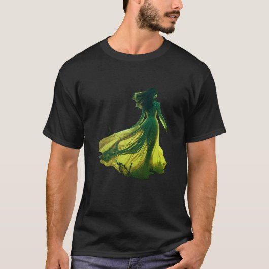 Woman in a Flowing Gown on Short Sleeve Black Tee Tシャツ (正面)