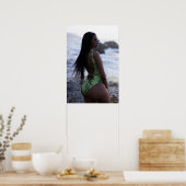 Woman In A Green Swimsuit ポスター (キッチン)