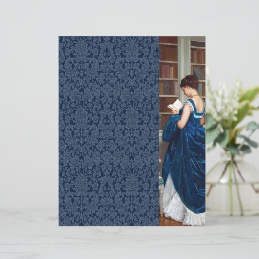 Woman in Blue読は本 (スタンド正面)