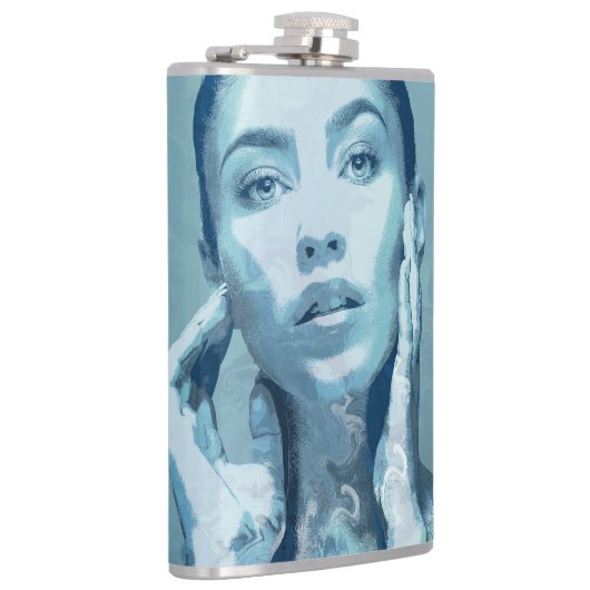 "Woman in Blue" フラスク (右)