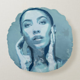 "Woman in Blue"  ラウンドクッション