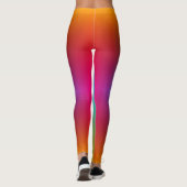 Woman in rainbow gradient leggings with a subtle  レギンス (裏面)