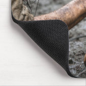 Woman Reaching for Jesus Robe マウスパッド (コーナー)