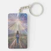 Woman Walking Toward Glowing Cross – Faith Journey キーホルダー (裏面)