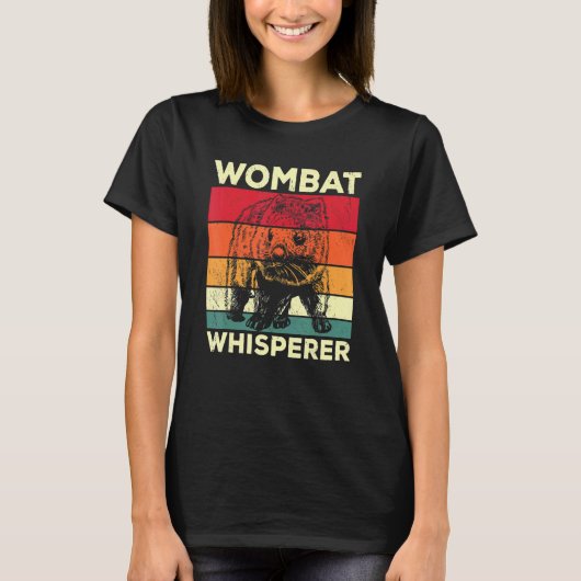 Wombat Whisperer  Wombat Saying Design Tシャツ (正面)