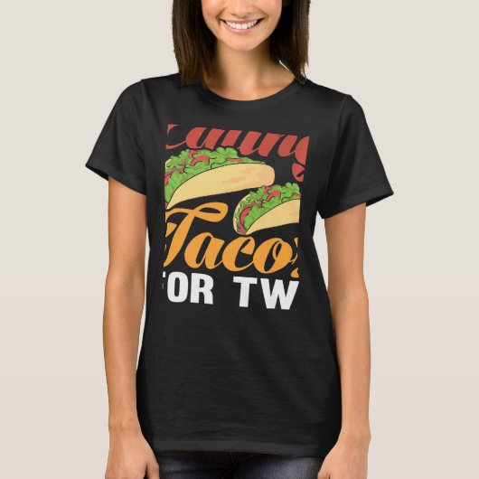 Women Eating Tacos Pregnancy Announcement Pregnant Tシャツ (正面)