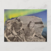 Women in a Boat Northern Lights Collage ポストカード (正面)