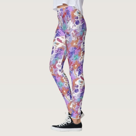 Women’s All-Over-Print Leggings レギンス (左)