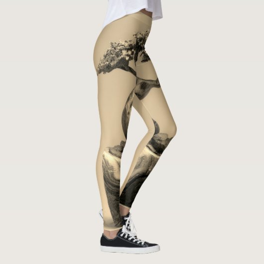 Women’s All-Over-Print Leggings レギンス (右)