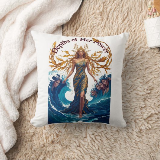 Women’s Day Sea Matriarch, Daughter Gift クッション (ブランケット)